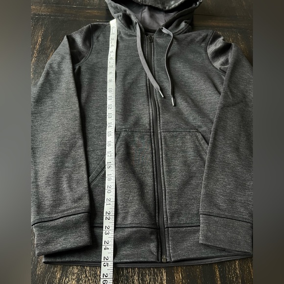 Adidas Black Climawarm Training Jacket fleece lined with thumb-holes. Size XS - Picture 7 of 7